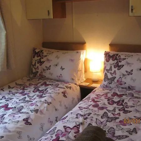 27 The Beeches, Gilcrux, Nr Cockermouth, Cumbria 营地 *